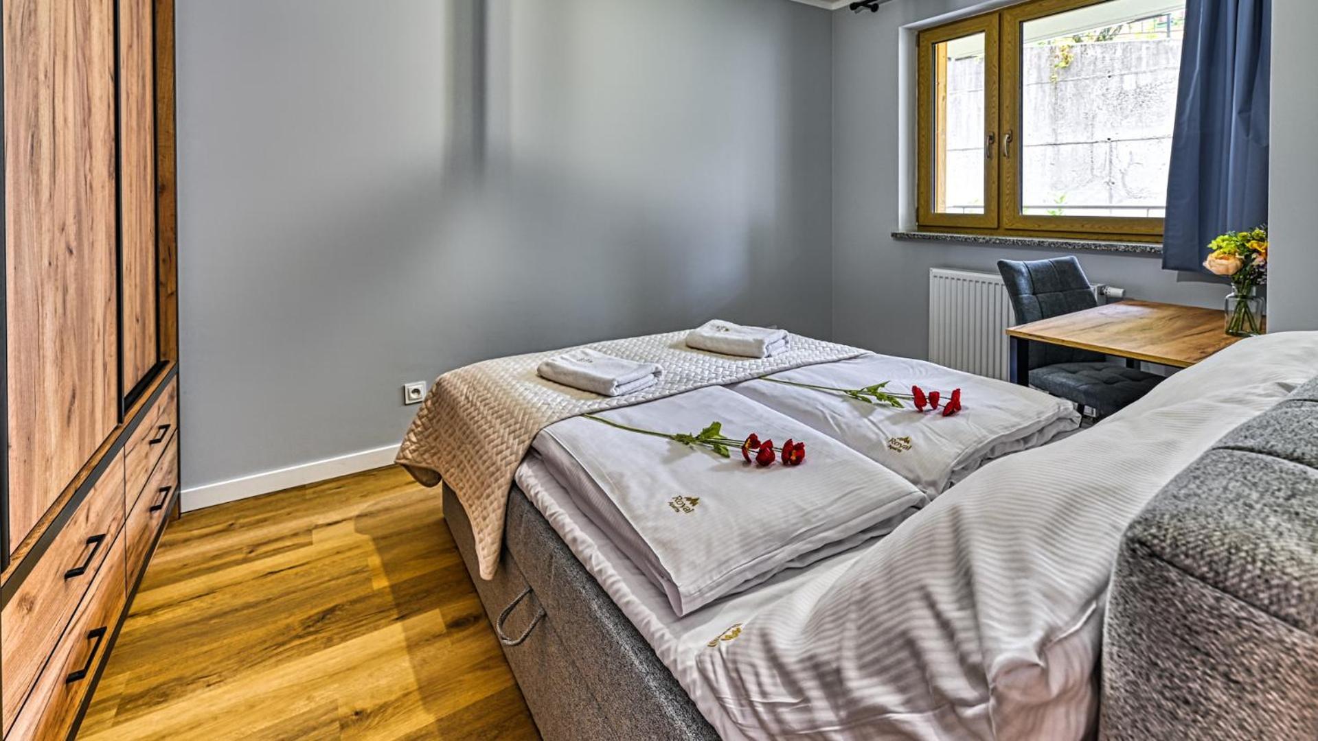 Apartamenty Royal Aparts Centrum - Kilinskiego 17A Przy Wyciagu, Blisko Szlakow شكلارسكا بوريبا المظهر الخارجي الصورة