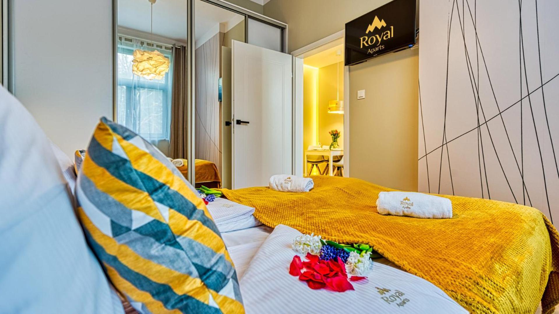 Apartamenty Royal Aparts Centrum - Kilinskiego 17A Przy Wyciagu, Blisko Szlakow شكلارسكا بوريبا المظهر الخارجي الصورة