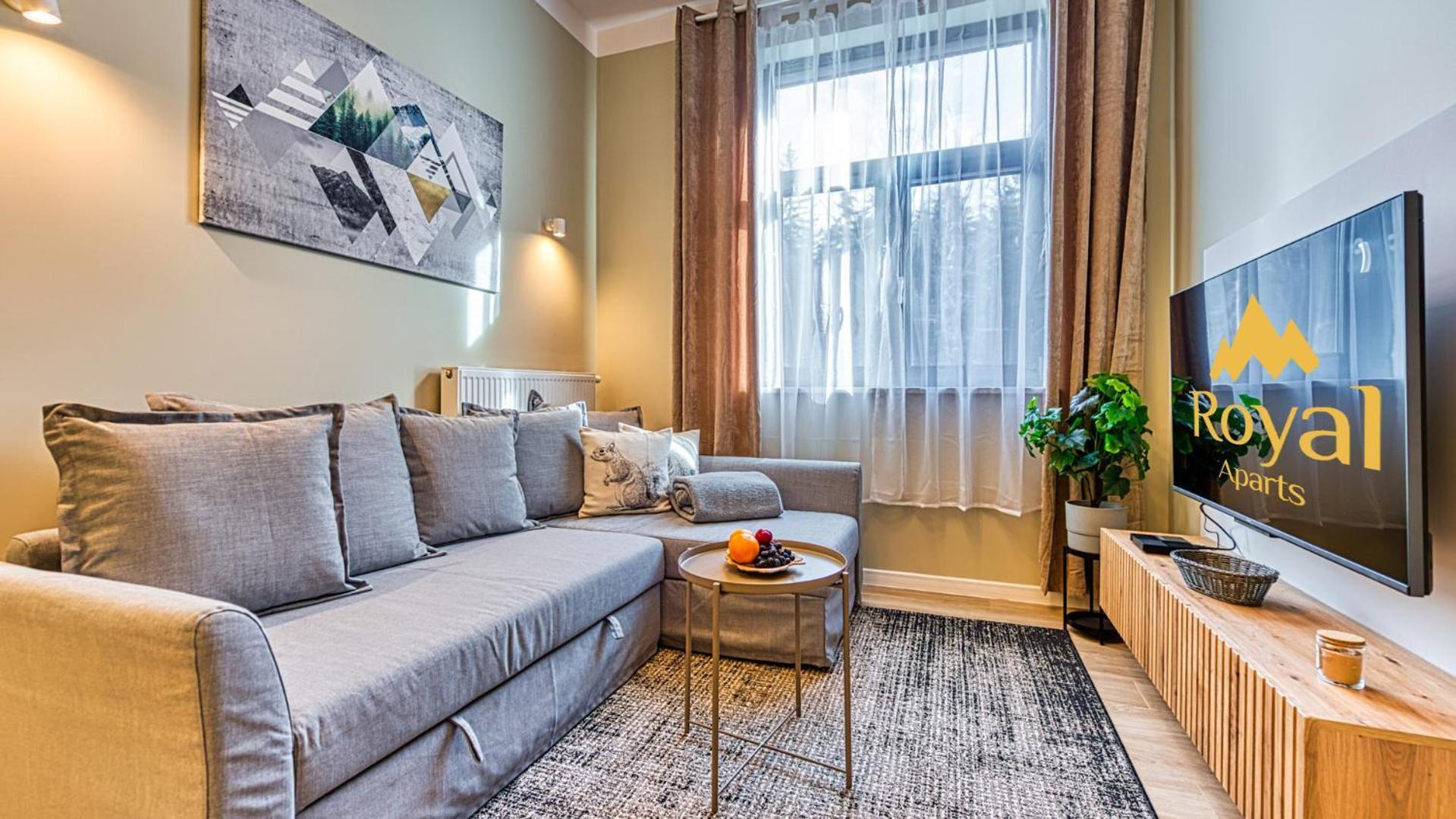 Apartamenty Royal Aparts Centrum - Kilinskiego 17A Przy Wyciagu, Blisko Szlakow شكلارسكا بوريبا المظهر الخارجي الصورة